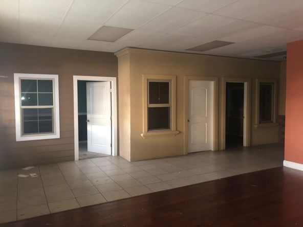 Hillswood Plaza: 6693 Folsom Auburn Rd, Folsom, CA 95630